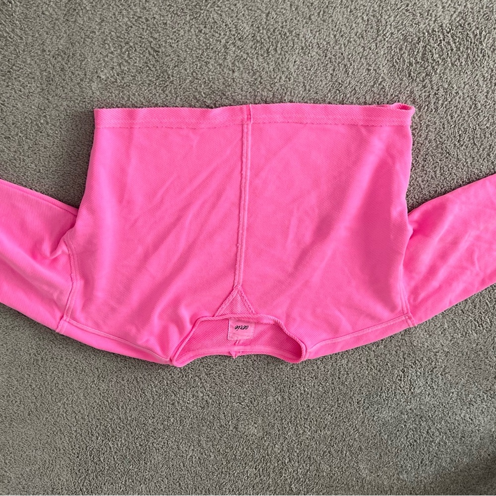 VS Pink Long Sleeve Top